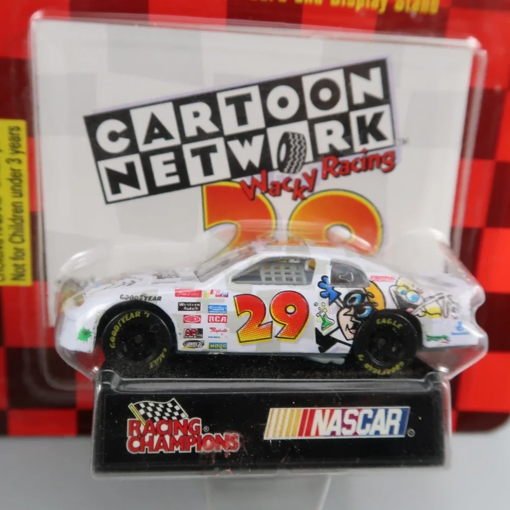 Racing Champions 1997 Cartoon Network Wacky Racing #29 & Kelloggs #5 LoAmte lot